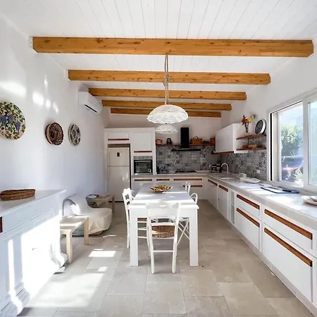 Casa Comada -