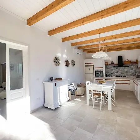 Villa Casa Comada - *