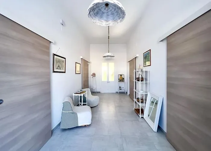 Casa Comada - * Torre Lapillo