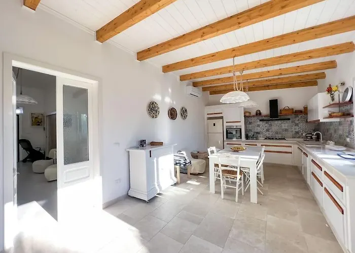 Villa Casa Comada - *